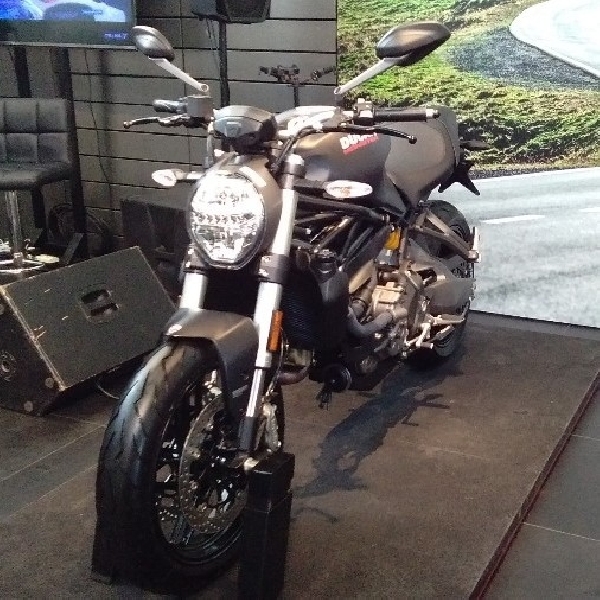 Perkenalkan New Ducati Monster 821, Siap Digas Pol