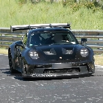 Porsche 911 GT2 RS Baru Pamerkan Fendernya yang Besar, Dibandingkan GT3 RS