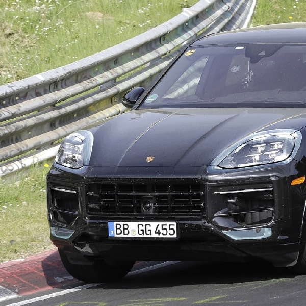 Spy Shot: Terciduk, Begini Tampang Dari Porsche Cayenne Dan Cayenne Coupe Facelift