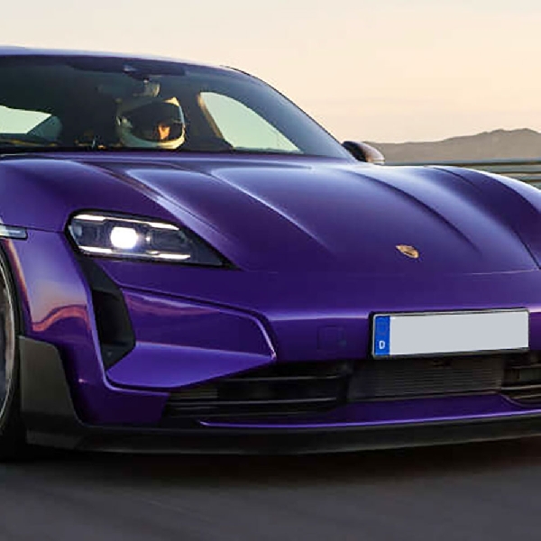 Porsche Taycan Turbo GT 2024 Mengaspal di Malaysia