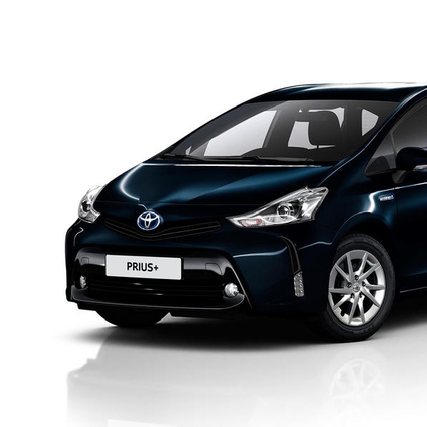 Toyota Prius + 2016 Upgrade sistem terbaru
