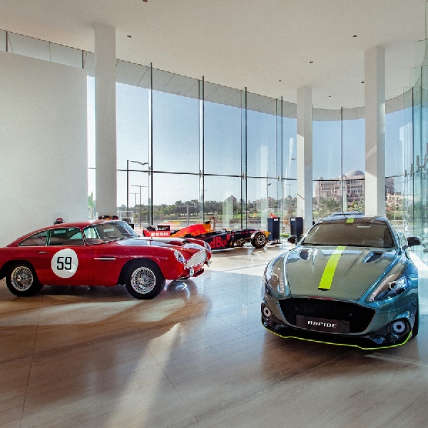 Aston Martin Lagonda Buka Dealer Baru di Abu Dhabi