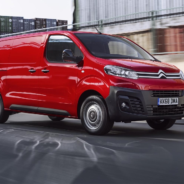 Citroen Rebut Penghargaan Commercial Fleet Awards 2018