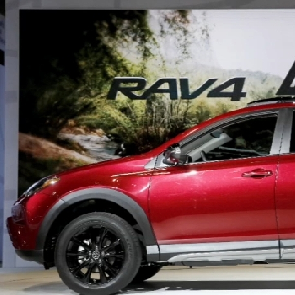 Toyota Recall 1,8 Juta Model RAV4, Ini Penyebabnya