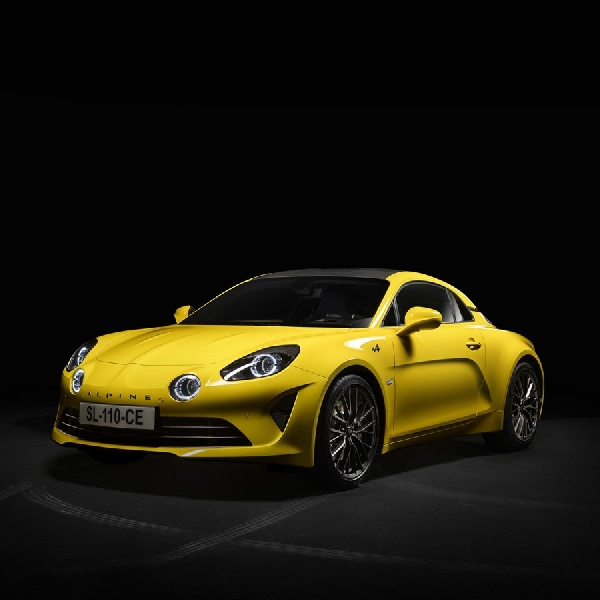 Bos Renault Berpikir Merek Alpine Bisa Seperti "Ferrari Mini"