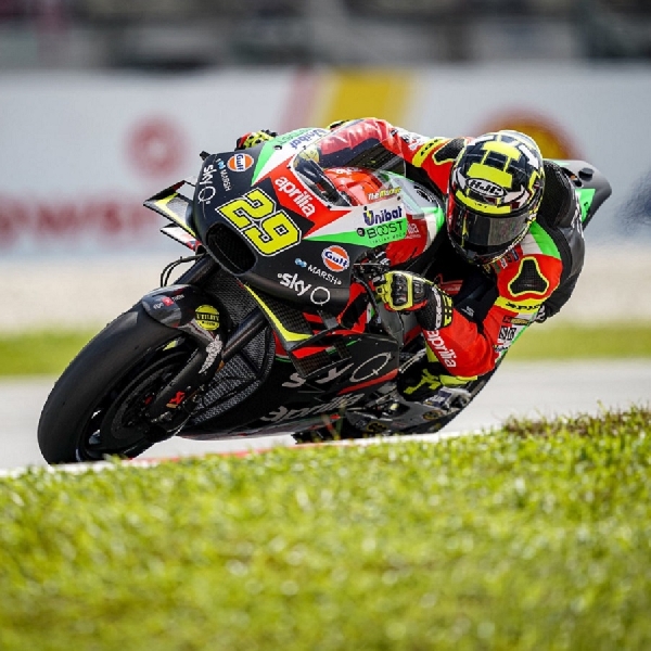 MotoGP: Resmi, Andrea Iannone Dikenakan Sanksi 18 Bulan