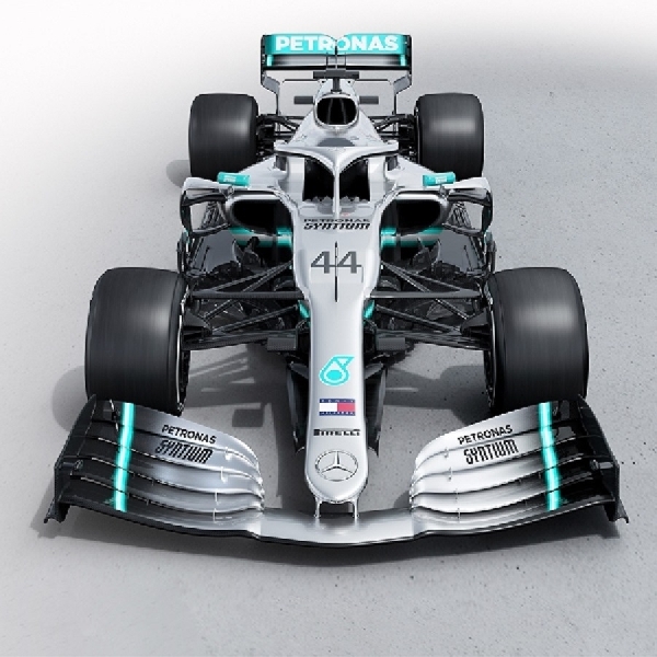 F1: ROKiT Jadi Sponsor Baru Tim Mercedes F1?