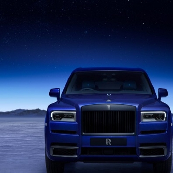 Rolls-Royce Cullinan Blue Shadow Edition Eksplorasi Keindahan Luar Angkasa