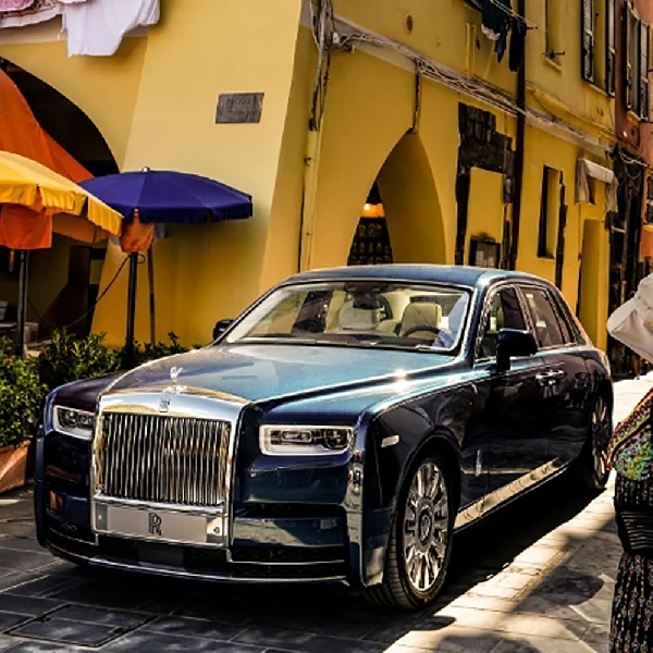 Rolls-Royce Phantom Custom Terinspirasi Daerah Riviera Italia