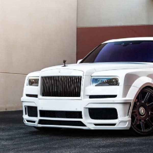 Modifikasi Roll Royce Cullinan, Si Ultra Mewah Makin Stand Out Bersolek Slammed