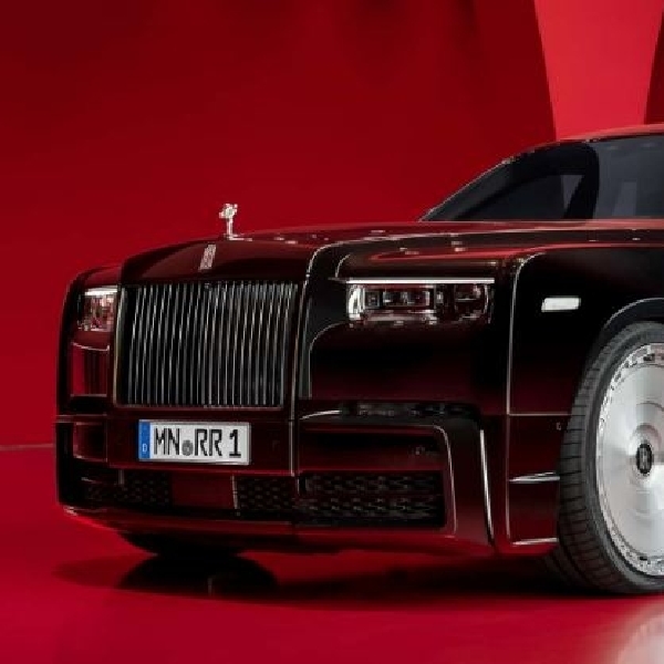 Rolls Royce Phantom Karya Spofec, Si 20 Miliyar Ini Makin Elegant Bervelg 24 Inch