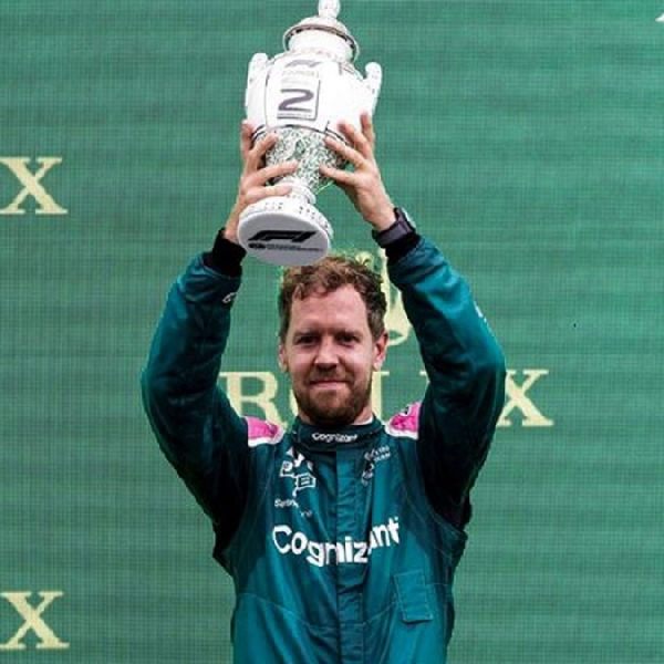 Sebastian Vettel Pertimbangkan Pensiun Dari Formula 1