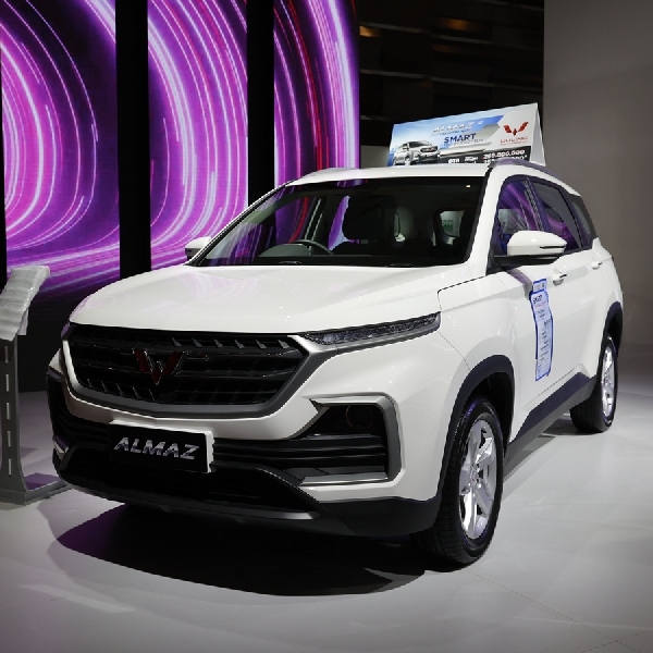  Flagship Wuling Almaz RS Ramaikan International Motor Show Hybrid 2021  