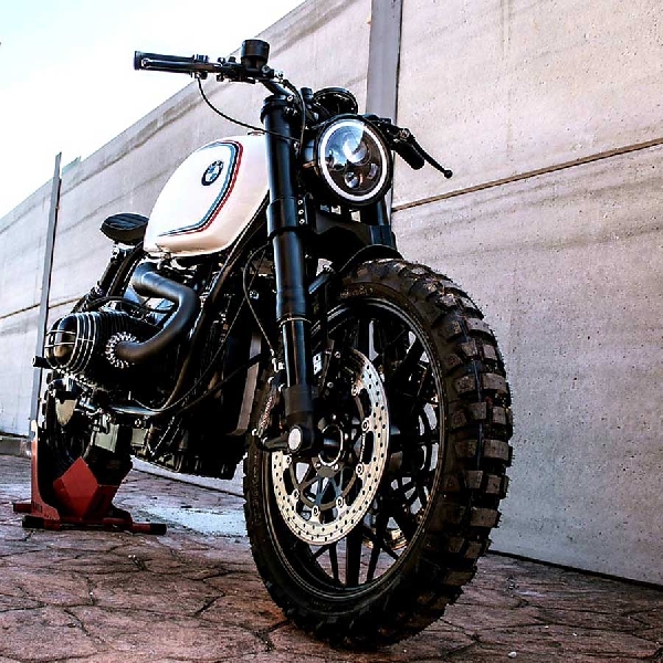 Simak Gagahnya BMW R100RS 1981 Kustom dari BMC