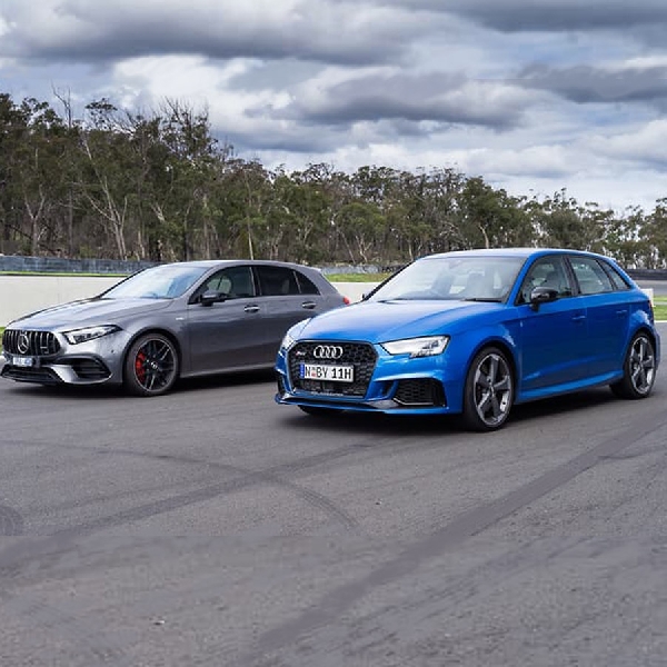 Simak Perbedaan Mercedes-AMG dan V Audi RS 3