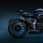 Inilah MV Agusta Rush Titanio, Motor Hypernaked Berbalut Titanium Yang Dijual Terbatas