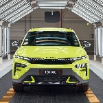 Skoda Elroq Capai Tonggak Sejarah Produksi Kendaraan ke-100.000