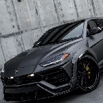 Lamborghini Urus Tampil Sangar Berbalut Matte Grey Widebody Mengadopsi Ban Berukuran 24 Inci