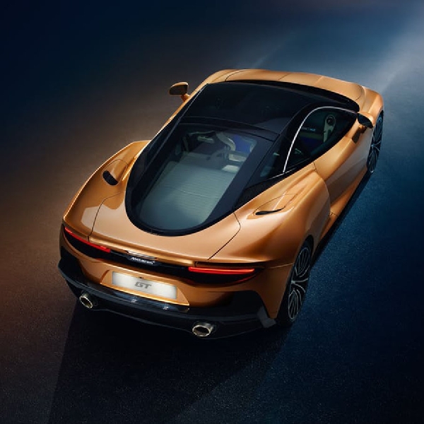 New McLaren GT 2019 Terlahir Sebagai Luxury Cruiser 