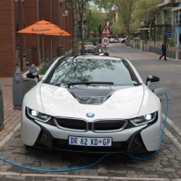 Car Sharing : Kolaborasi Terbaru Daimler dan BMW