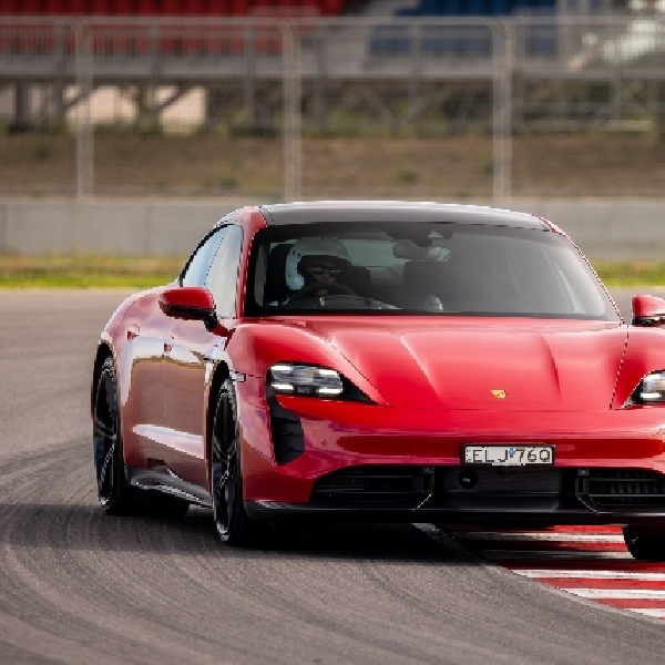 Porsche Recall Taycan di Seluruh Dunia, Ini Penyebabnya