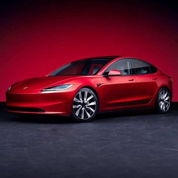 Terkait Ribuan Pengaduan, NHTSA Selidiki Masalah Kemudi Tesla Model 3 dan Y