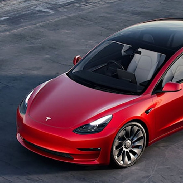 Tesla Menjadi Merek Mewah Terlaris Di Amerika