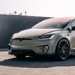 Garang! Tesla Model X Ini Berjubah Army Plus Sentuhan Bodykit Dan Kaki-kaki Sporty