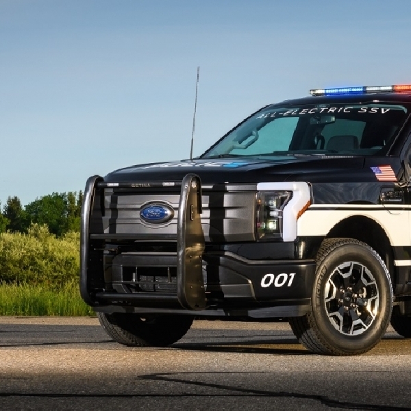 Ford F-150 Lightning Pro SSV Menjadi Pickup Listrik Pertama Untuk Polisi