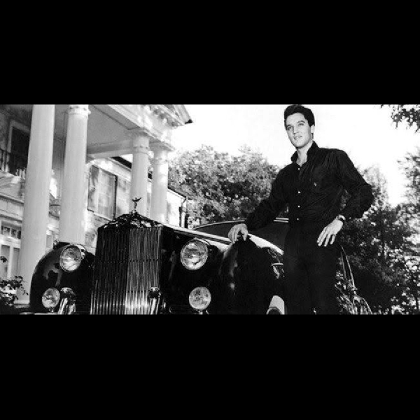 Cerita Mobil Klasik Elvis Presley Si Raja Rock 'n Roll