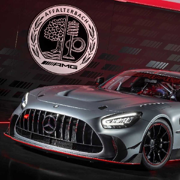 Mercedes-AMG GT Track Series Debut, Performa Menakjubkan 724 HP