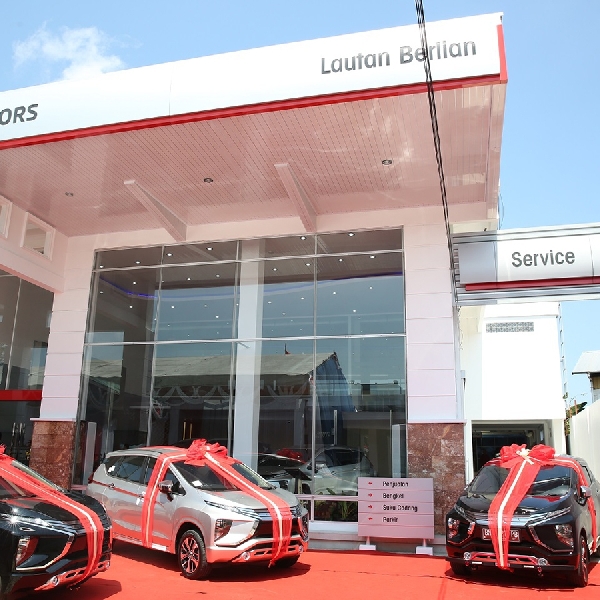 Mitsubishi Motors Resmikan Diler Kendaraan Penumpang Pertama di Pangkal Pinang