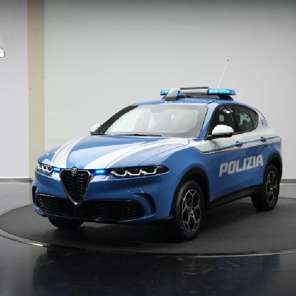 Alfa Romeo Tonale Debut Sebagai Mobil Polisi di Italia