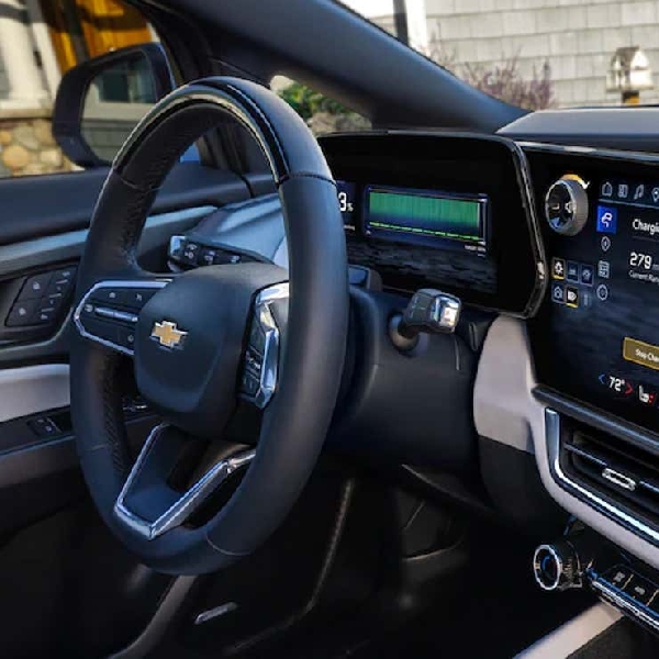 GM Segera Patenkan Teknologi Pembersih Layar Sentuh di Mobil