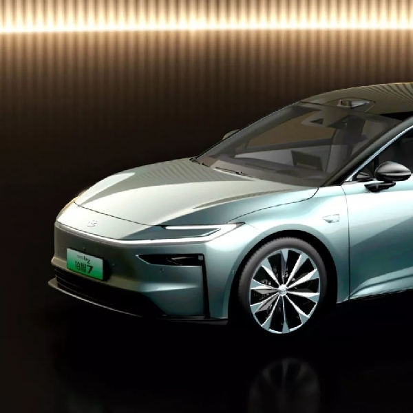 Toyota Siapkan Mobil Listrik Flagship Ini, Bakal Gandeng Huawei dan Xiaomi?