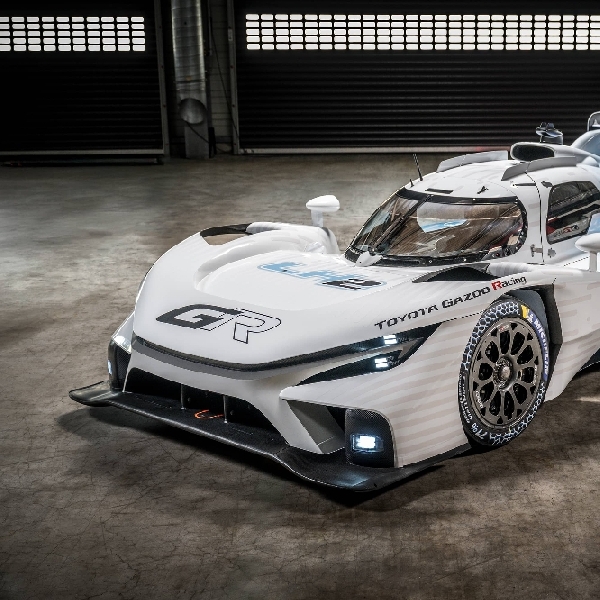 Toyota Hadirkan Hypercar Konsep Berteknologi Hidrogen Ini, Seperti Apa?