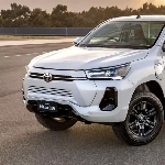 Toyota Hilux EV Ternyata Belum Dijual Karena Alasan Ini?