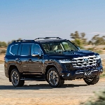 Toyota Land Cruiser Hybrid Terungkap, Lebih Bertenaga dari Diesel