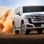 Toyota Land Cruiser 300 Bakal Hadir Dalam Versi Plug-In Hybrid