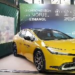 Prototipe Toyota Prius PHEV Dengan Bahan Bakar Flex Fuel, Seperti Ini