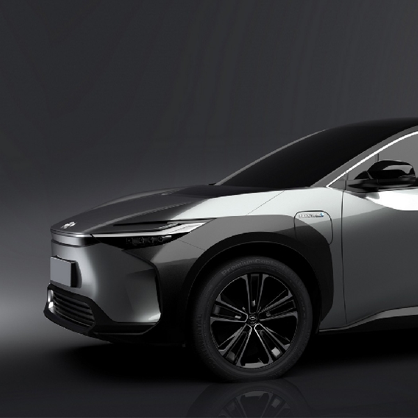 Baru Saja Diluncurkan, Toyota Sudah Me-Recall bZ4X