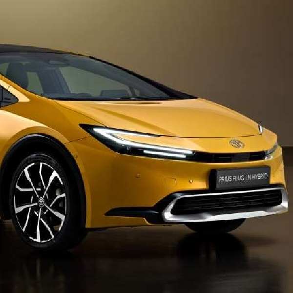 Toyota Tawarkan Pelindung Catalytic Converter Sebagai Aksesori Opsional Untuk New Prius