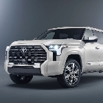 Toyota Tundra Capstone Terbaru Pamerkan Velg Chrome 22 Inci