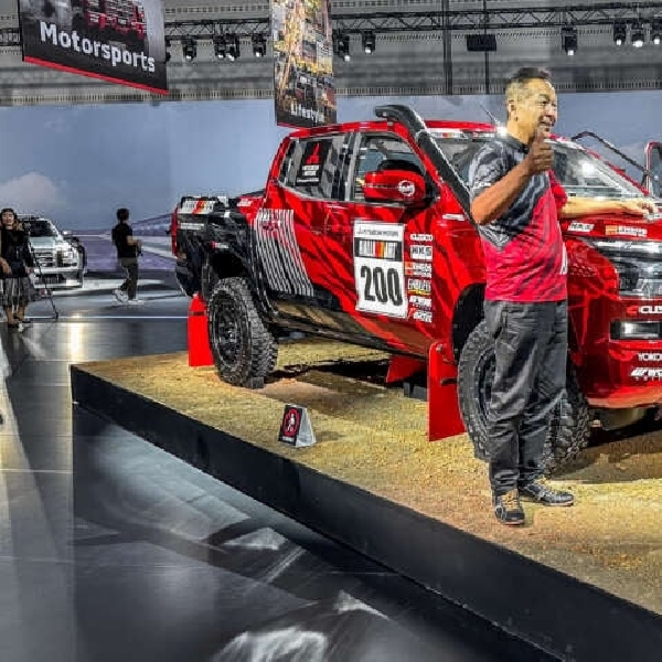 Mitsubishi Triton Versi Rally AXCR Meluncur Dengan Tampilan Ini