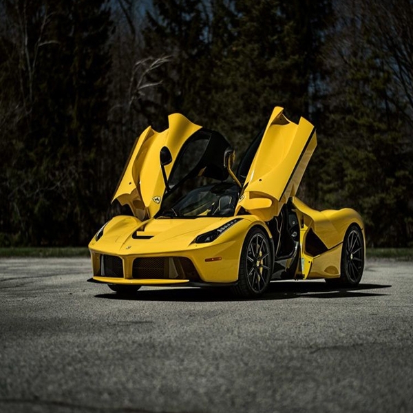 Dimodif, Ferrari LaFerrari Kuning Makin Macho