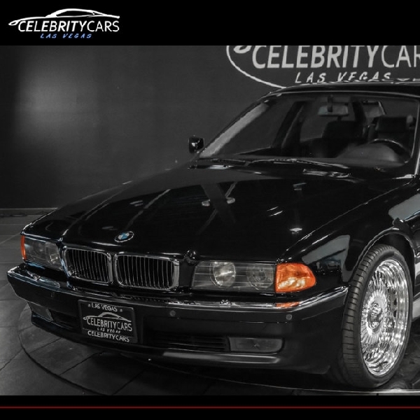 BMW 7 Series Mendiang Rapper Legendaris Tupac, Dijual dengan Harga $1.75 Juta