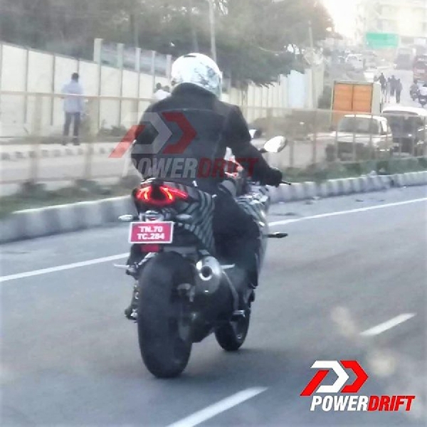 TVS Apache RTR 300 Kepergok Kamera Sedang diuji Coba