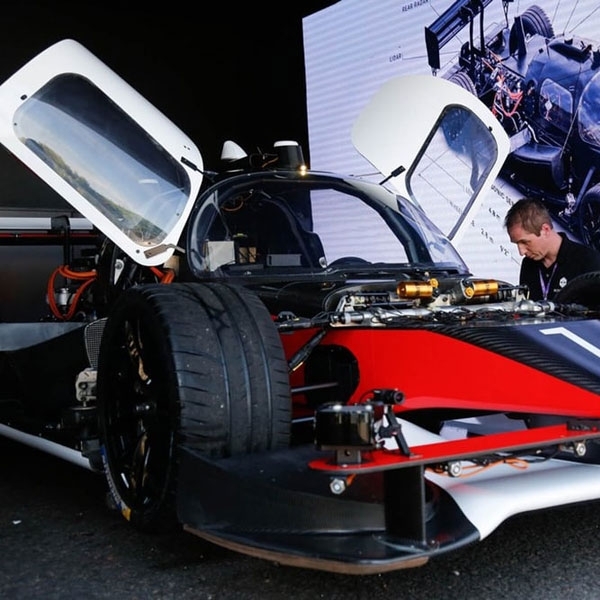 Ujicoba Kedua Roborace DevBot Capai 185 kph