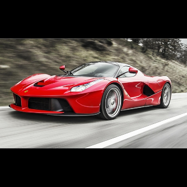 Ferrari Bangun LaFerrari ke 500 untuk CSR