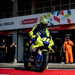Debut Pertama Mandalika, Valentino Rossi Pakai Yamaha R1